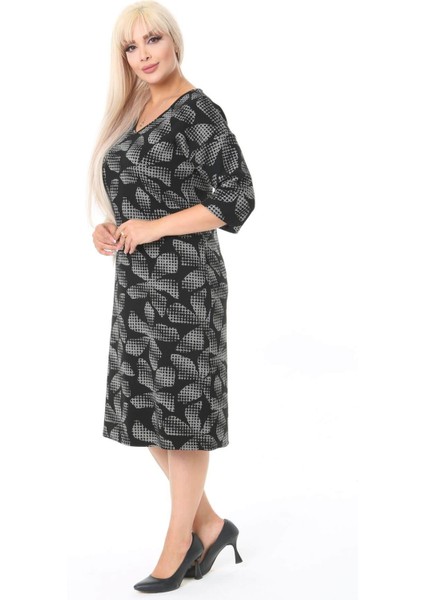 Kadın Siyah Çiçek Desenli Truvakar Kol Büyük Beden Esnek Kışlık Elbise fiyatları