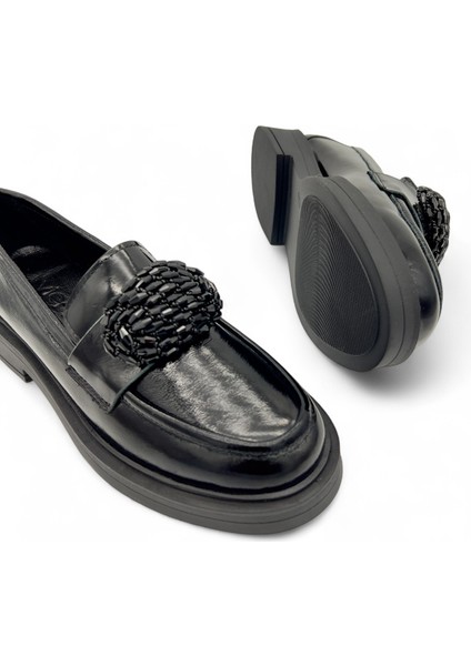 Calıssa Siyah Hakiki Deri Boncuk Aksesuar Detaylı Kadın Loafer indirimleri