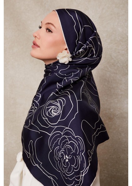 Laci-Krem Levidor Twill Ipek Eşarp 41