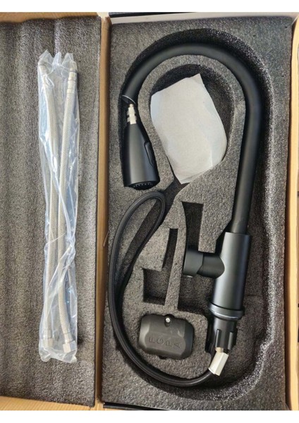 Siyah Spiralli Eviye Bataryası Çeşmesi