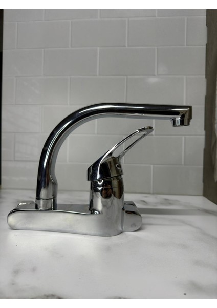 Krom Duvardan Yandan Aplik Bataryası Balıksırtı Borulu