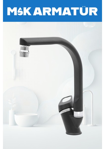 Siyah Krom Balıksırtı Boru Oynar Başlıklı Eviye Bataryası Çeşmesi