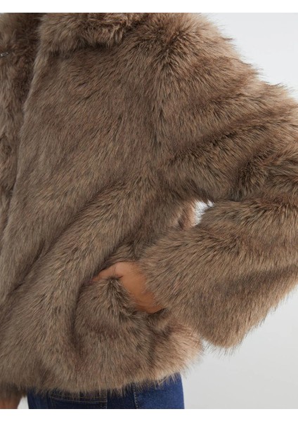 Lcwaıkıkı Classic Kahverengi Gömlek Yaka Kadın Kürk Mont modelleri