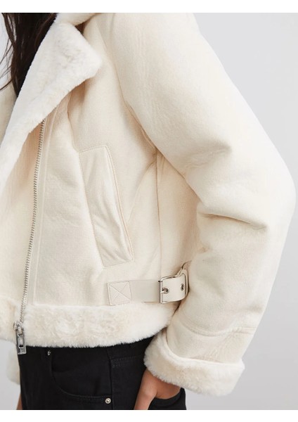 Xsıde Bej Kürk Yaka Kadın Süet Görünümlü Mont modelleri