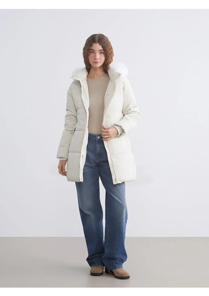 Xsıde Ekru Kürk Kapüşonlu Kadın Şişme Mont fiyatları