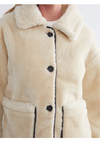 Lcwaıkıkı Classic Ekru Gömlek Yaka Oversize Kadın Pelüş Mont modelleri