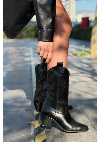 Jorny Kadın Kovboy Çizme Siyah Mat Deri fırsatları