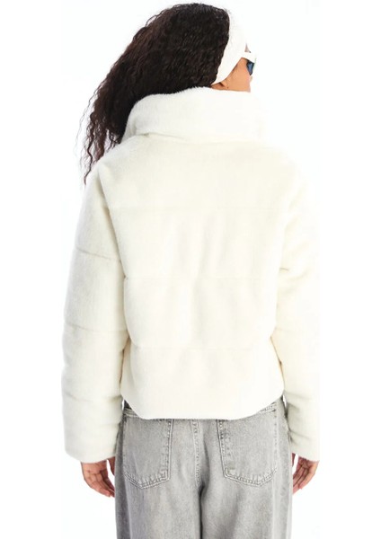 Xsıde Ekru Dik Yaka Kadın Şişme Mont fırsatları