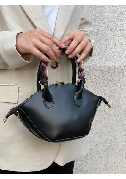 Diana Model Fularlı Kadın El ve Omuz Çantası