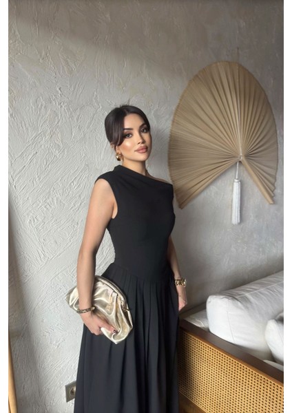 Kayık Tek Kolu Düşük Yaka Tasarım Pinterest Muadil Bele Oturan Piliseli Geniş Kloş Çan Midi Boy Etek Elbise