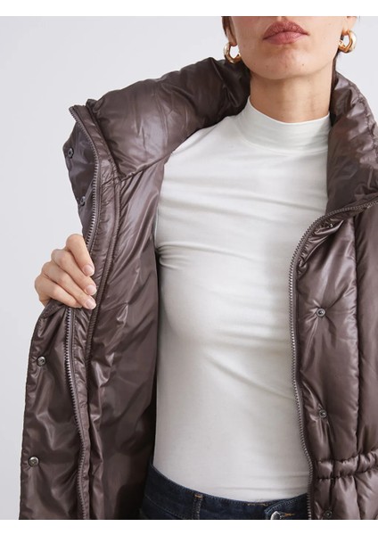 Lcw Vision Kahverengi Dik Yaka Kadın Şişme Mont fırsatları