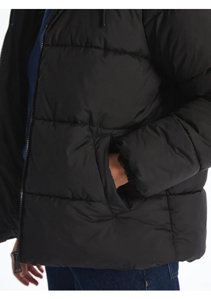 Lcwaıkıkı Classic Siyah Kapüşonlu Kadın Şişme Mont fırsatları