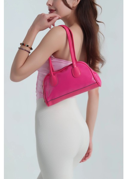 Fuşya Parlak Kırışık Dokulu Fermuarlı Kadın El ve Kol Çantası