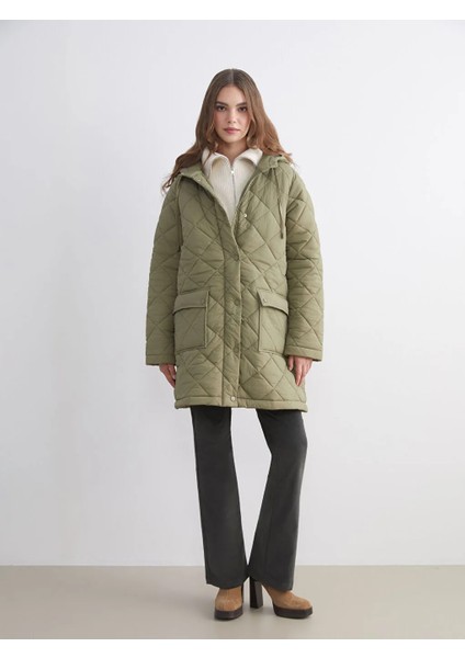 Lcw Modest Haki Kapüşonlu Kapitone Oversize Kadın Şişme Mont fiyatları