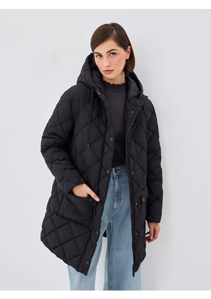 Lcw Modest Siyah Kapüşonlu Kapitone Oversize Kadın Şişme Mont