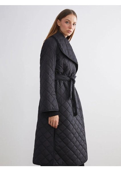 Lcw Modest Siyah Ceket Yaka Kapitone Kadın Şişme Mont fırsatları