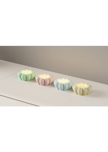 Pastel Renkli 4’lü Çiçek Mumluk Seti 🌸 – 4 Mum Hediyeli fiyatları