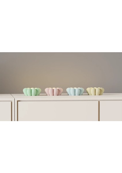 Pastel Renkli 4’lü Çiçek Mumluk Seti 🌸 – 4 Mum Hediyeli modelleri