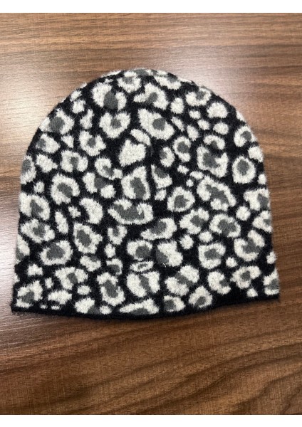 Kadın Yumuşacık Leopar Desenli Akrilik Kumaş Saçaklı Tüylü Bere – Sıcak Tutucu Kışlık Şapka fiyatları