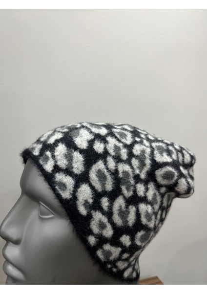 Kadın Yumuşacık Leopar Desenli Akrilik Kumaş Saçaklı Tüylü Bere – Sıcak Tutucu Kışlık Şapka fırsatları
