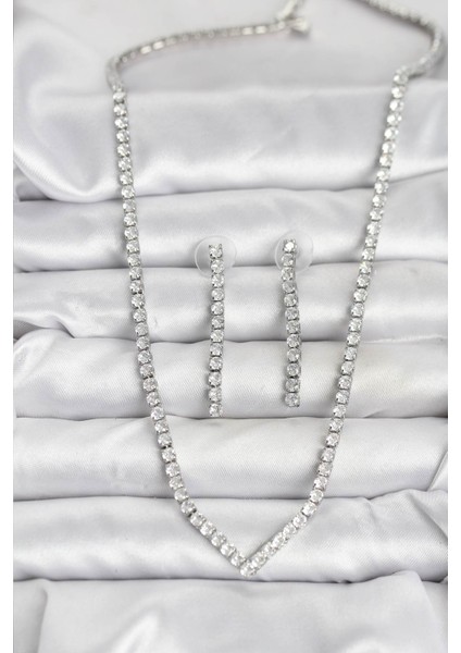 Kadın için Küpe kolye Seti Silver Metal Zirkonlu Tasarım
