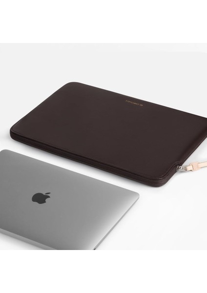 Suya Dayanıklı MacBook Air/pro Laptop Kılıfı - M5/m4/m3/m2/m1 Uyumlu - Çikolata indirimleri
