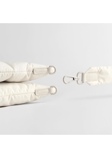 Suya Dayanıklı Puffy MacBook Air/pro Laptop Kılıfı Seti - M5/m4/m3/m2/m1 Uyumlu - Prinç Rengi fırsatları