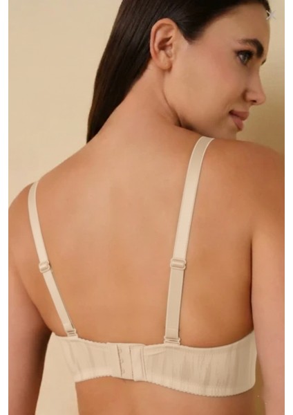 Lazer Kesim Dolgulu Push Up Sütyen - Kıyafet Altında Belli Olmaz fiyatları