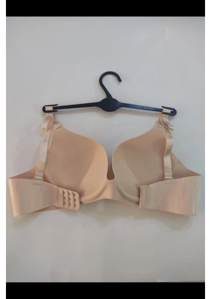 Lazer Kesim Dolgulu Push Up Sütyen - Kıyafet Altında Belli Olmaz fırsatları