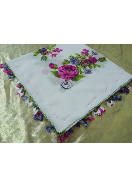 Cenk ve Reyhan Zarif ve Şık El Işi Iğne Oyalı Yazma/el Işi Iğne Yemeni/el Işi Tülbent/baş Örtüsü modelleri