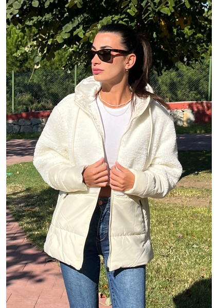 Kapüşonlu Kapitone Garnili Uzun Peluşlu Mont