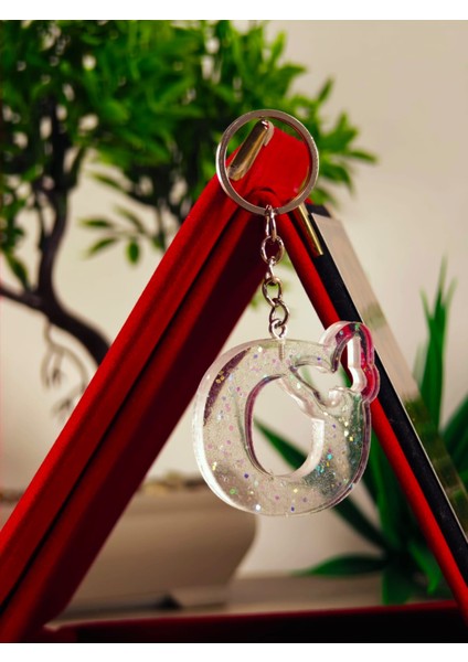 Harf Anahtarlık Kelebek Desenli Kişiye Özel Harf Anahtarlık El Yapımı Epoksi Anahtarlık Mağzamızda Bütün Harfler Mevcuttur fırsatları