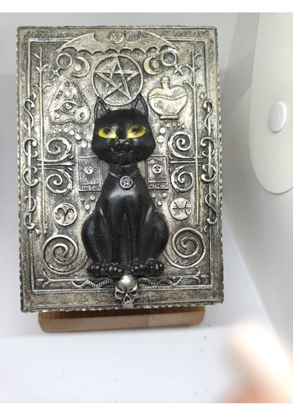 Mistik Siyah Kedi Kabartmalı Dekoratif Kutu