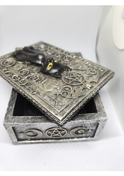 Mistik Siyah Kedi Kabartmalı Dekoratif Kutu modelleri