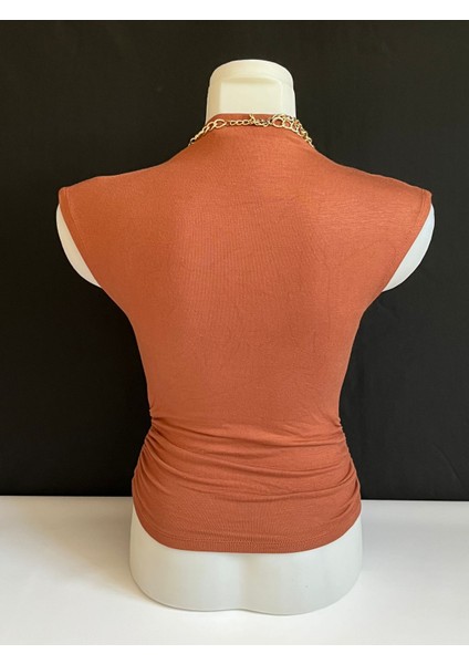 Kadın Farklı Renklerde 2'li Paket Kolsuz Boğazlı Asimetrik Kesim Fit Elbise