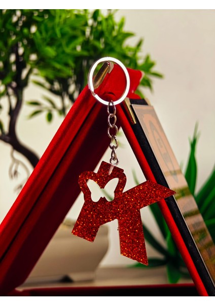 Harfli Anahtarlık Kelebek Desenli El Yapımı Epoksi Anahtarlık Hediyelik Ürün Mağzamızda Bütün Harfler Mevcuttur fırsatları