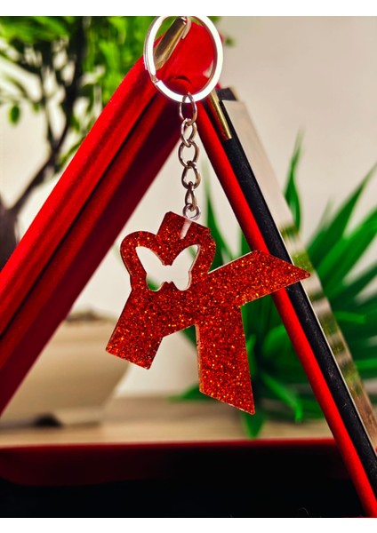 Harfli Anahtarlık Kelebek Desenli El Yapımı Epoksi Anahtarlık Hediyelik Ürün Mağzamızda Bütün Harfler Mevcuttur