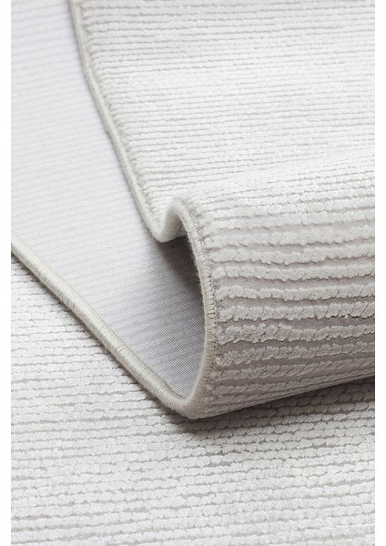 Athena Plaın Ivory Sık Dokuma Tekniği ile Üretilen Viskon Modern ve Sade Makine Halısı modelleri