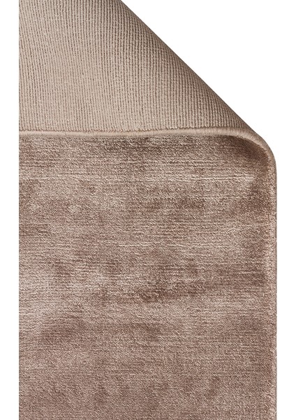 Pier Taupe, El Dokuma Teknikleri ile %100 Naturel Viskondan Üretilen Sade Tek Renk Salon Halısı fiyatları