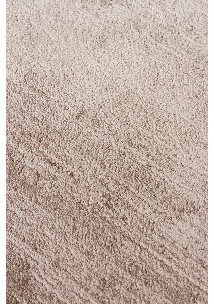 Pier Taupe, El Dokuma Teknikleri ile %100 Naturel Viskondan Üretilen Sade Tek Renk Salon Halısı fırsatları