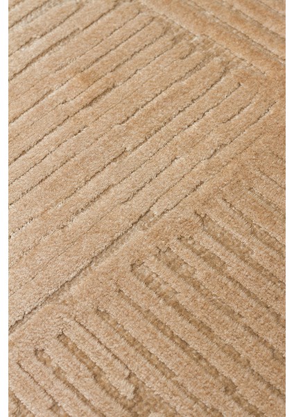 Aspendos 02 Gold, %100 Viskon Ipliğiyle Üretilmiş Parlaklııyla Her Dekora Uyum Sağlayan Salon Halısı indirimleri