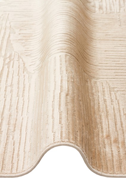 Aspendos 02 Gold, %100 Viskon Ipliğiyle Üretilmiş Parlaklııyla Her Dekora Uyum Sağlayan Salon Halısı