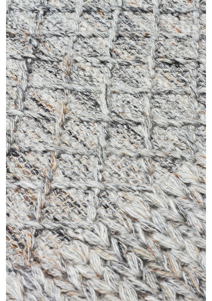 Lhasa Grey, Polyester, Yün ve Pamuk Karışımıyla Üretilen Dayanıklı ve Hasır Dokulu Halı fırsatları
