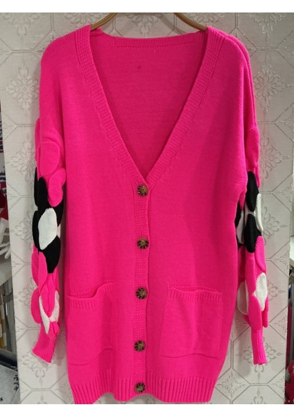 Kollarda Yuvarlak Renk Desenli Oversize Kadın Triko Hırka fiyatları