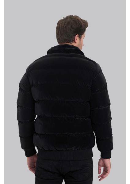 1013 Parlak Kadife Görünümlü Elyaf Dolgulu Erkek Mont – Siyah fiyatları