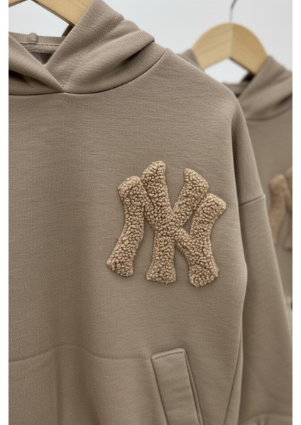 Kahverengi Kapüşonlu Çocuk Eşofman Takımı fırsatları