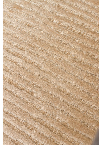 Aspendos 01 Gold, %100 Viskon ile Üretilmiş Parlaklığıyla Her Dekora Uyum Sağlayan Salon Halısı modelleri