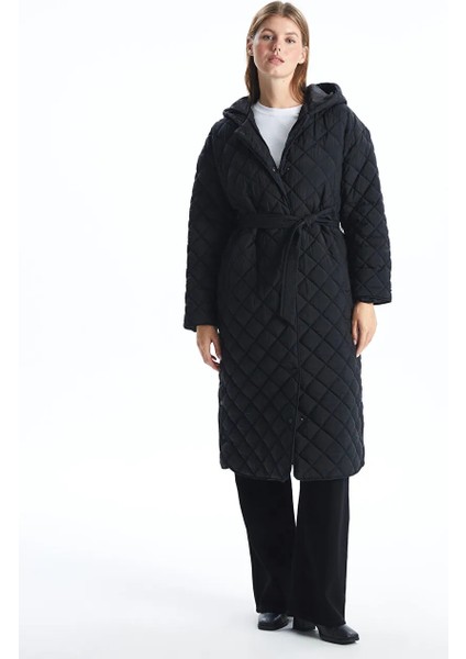 Lcwaıkıkı Classic Siyah Kapüşonlu Kapitone Oversize Kadın Şişme Mont