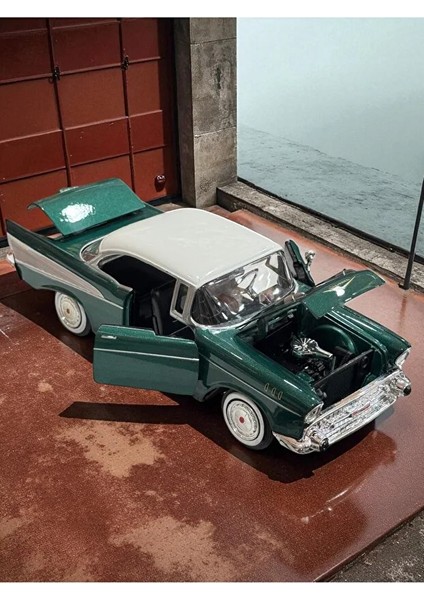Diecast Metal 1955 Chevy Bel Air Model Araba Kutulu Koleksiyonluk Figür 1:24 Ölçek 21 cm