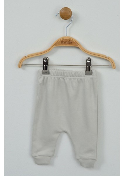 Gri Ayıcık Baskılı 3'lü Bebek Takımı (Hırka, Pantolon ve Şapka)